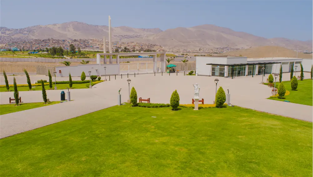 Foto de galería del camposanto en Ancón